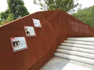 龙山耐候钢挡土墙